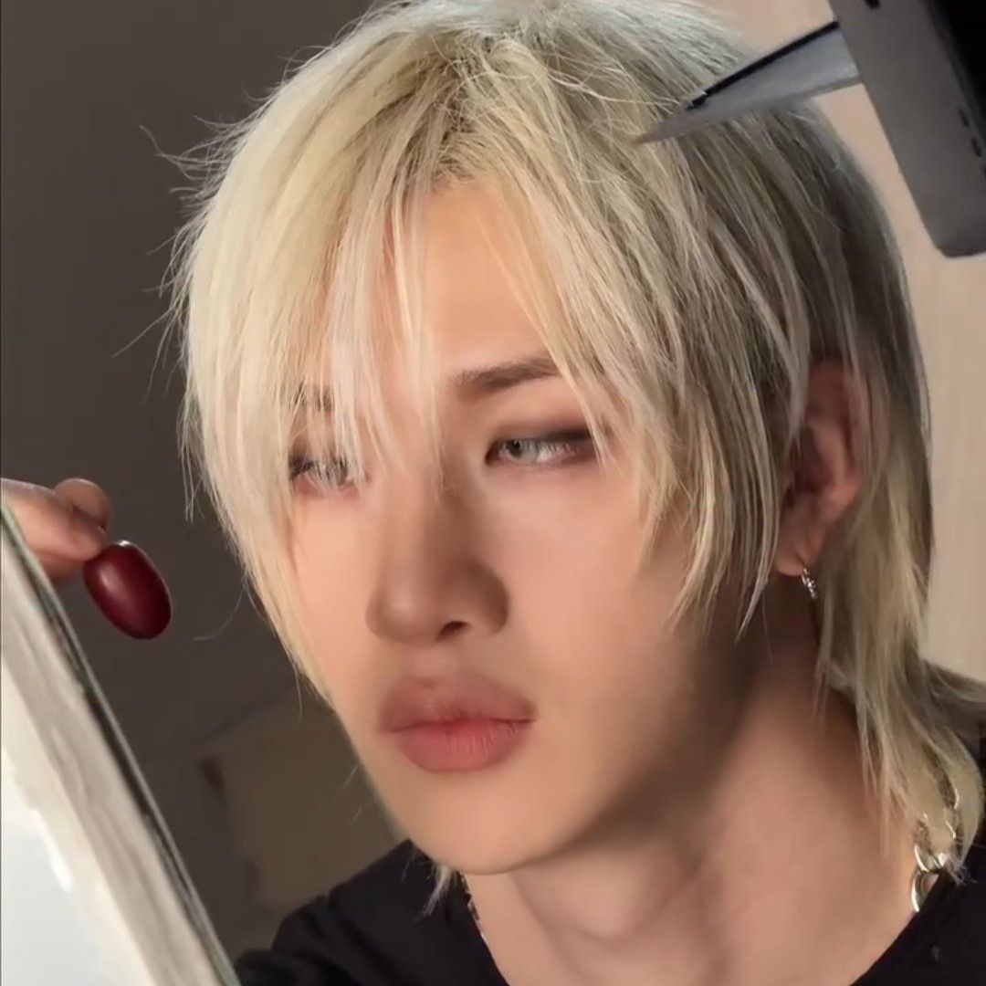 Behind-the-scenes cut of Bang Chan (Stray Kids)