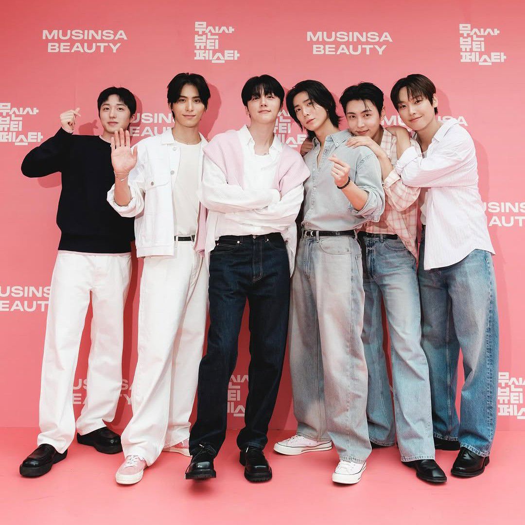 Behind-the-scenes cut of SF9