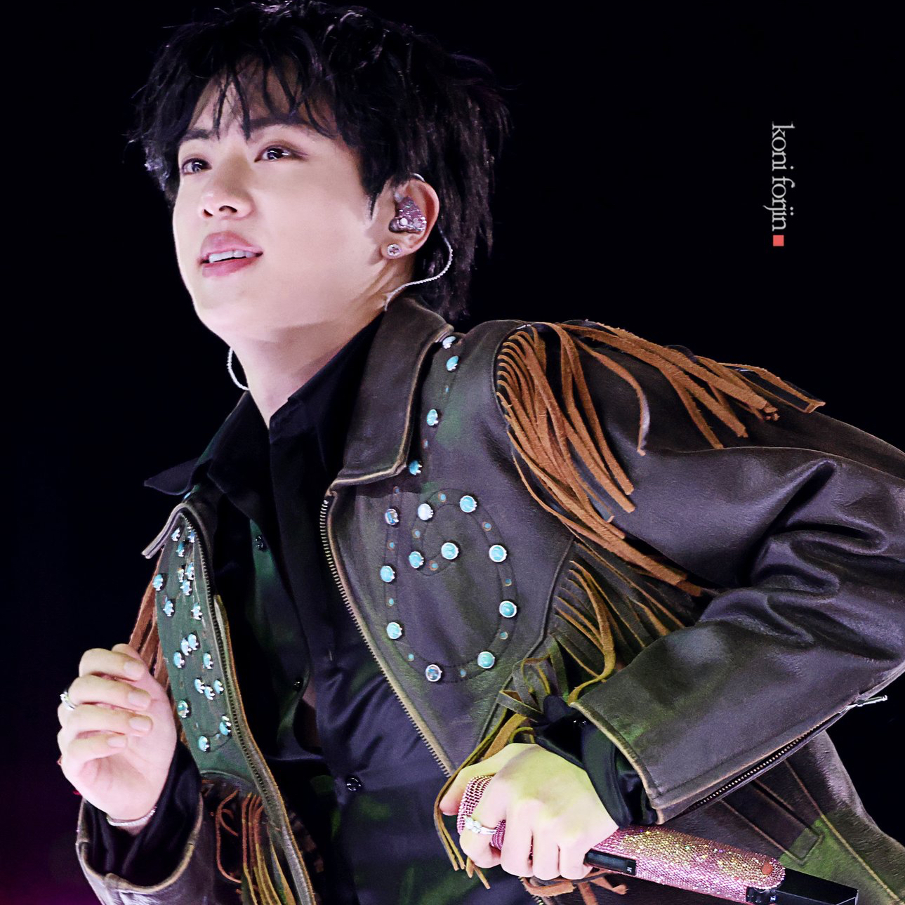 A moment captured by Jin (BTS)'s fan