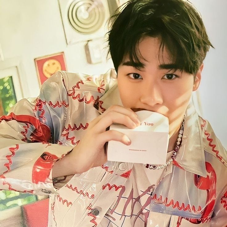 A moment captured by Moonbin (ASTRO)'s fan