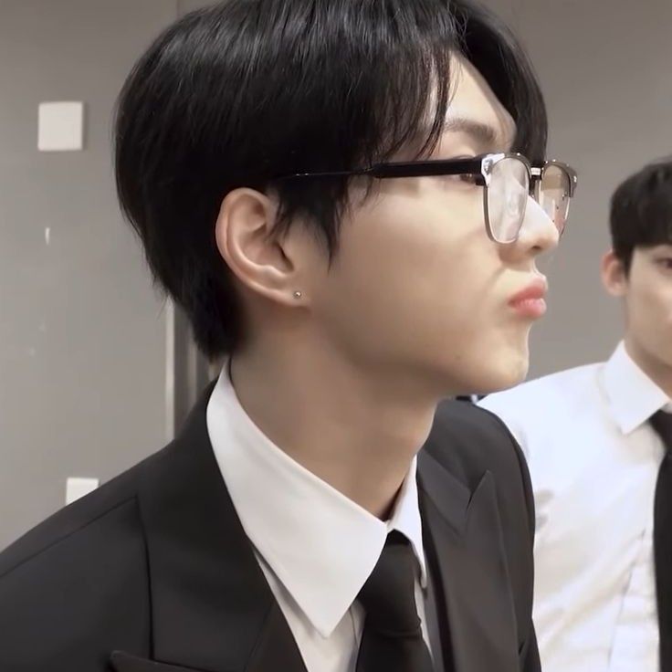 Recent activity shot of Jungwon (ENHYPEN)