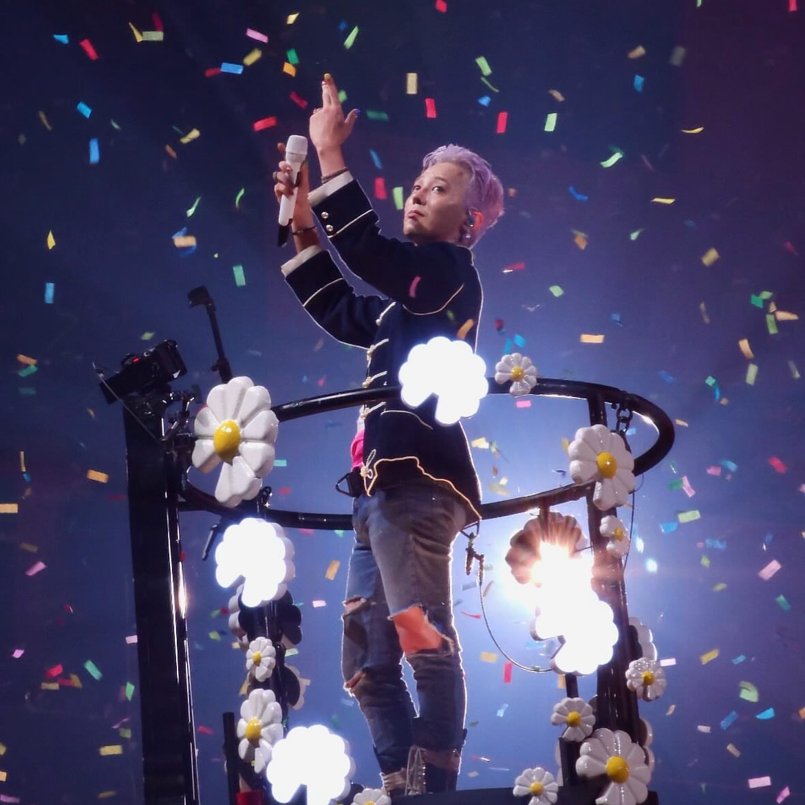 A moment captured by G-DRAGON (BIGBANG)'s fan