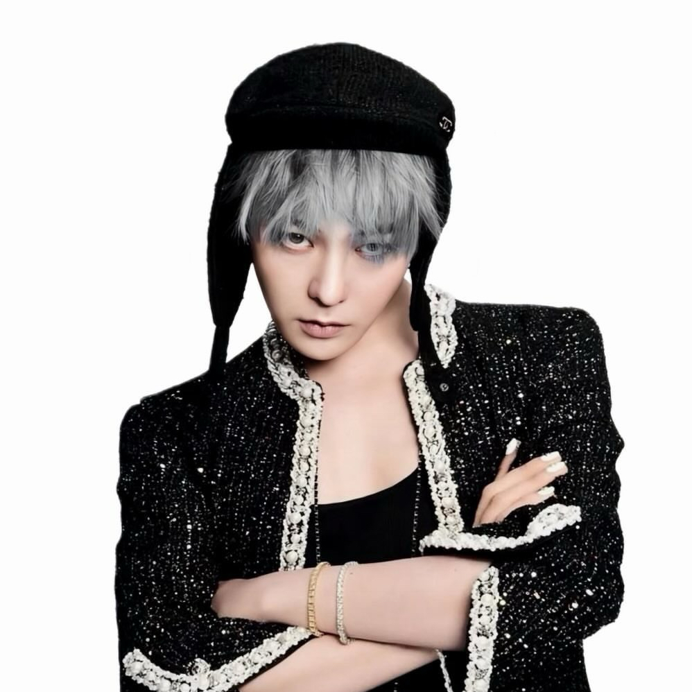 G-DRAGON (BIGBANG)的最新活動照片