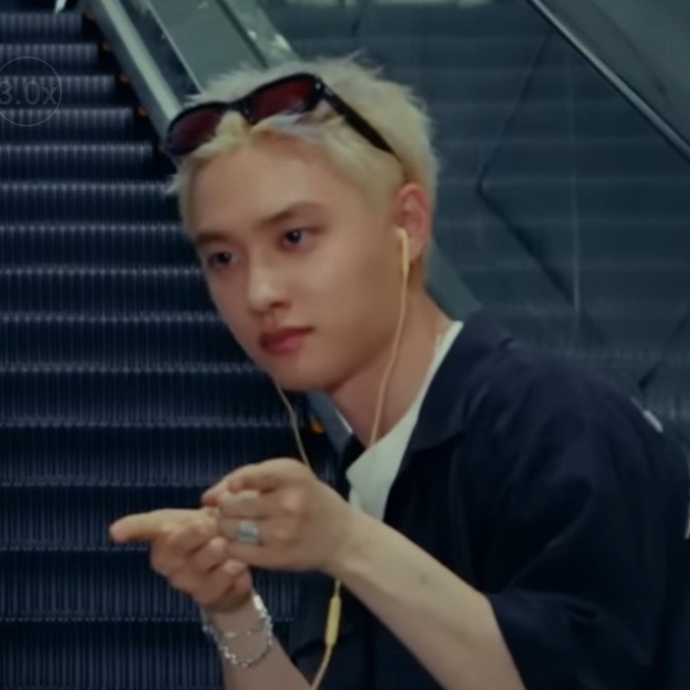 디오 (EXO)의 최신 사진