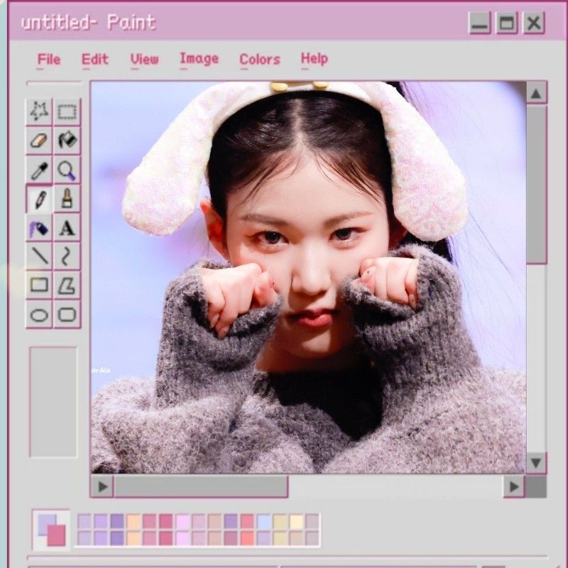 Yoon Jiyoon (izna)的幕後花絮