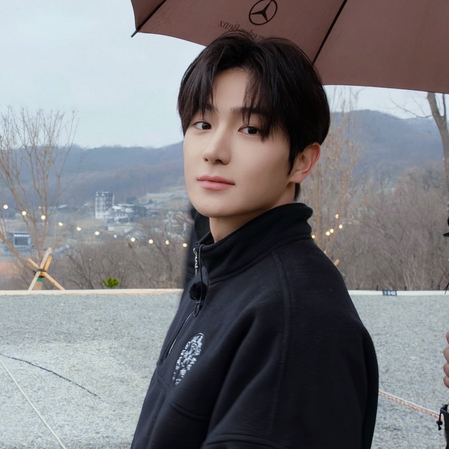 A moment captured by THE BOYZ's fan