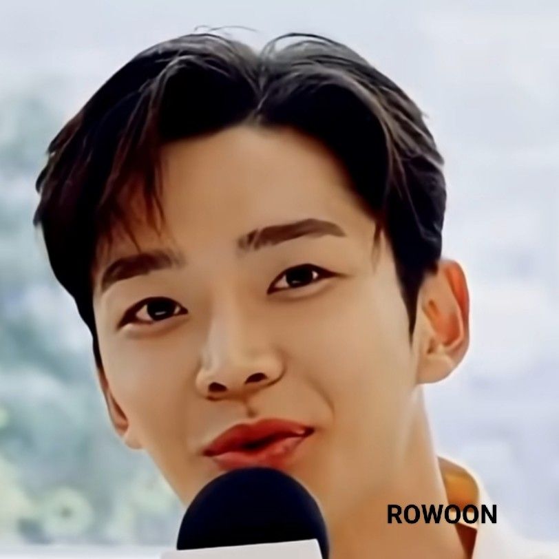 Latest photo of Rowoon