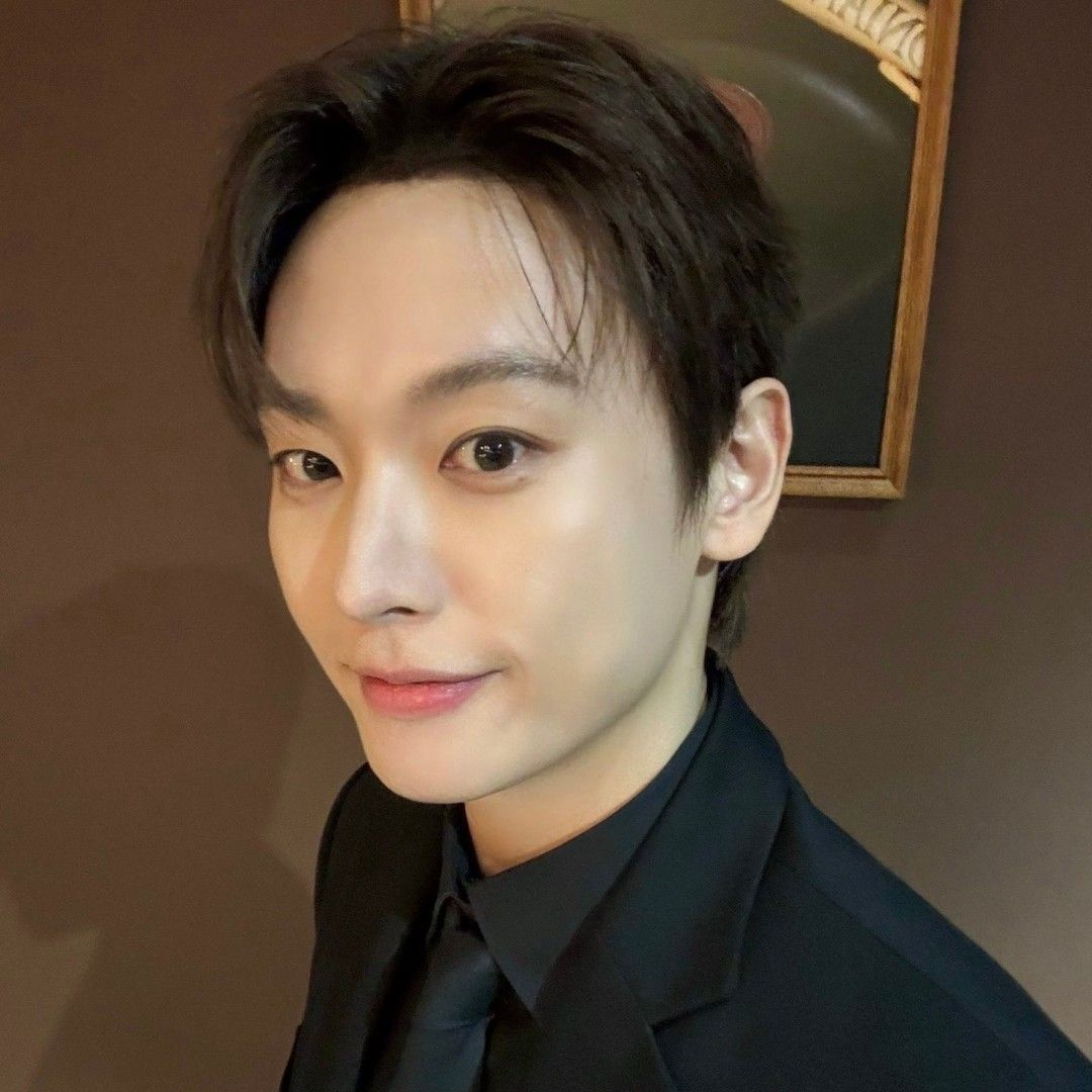 Recent activity shot of Inseong (SF9)