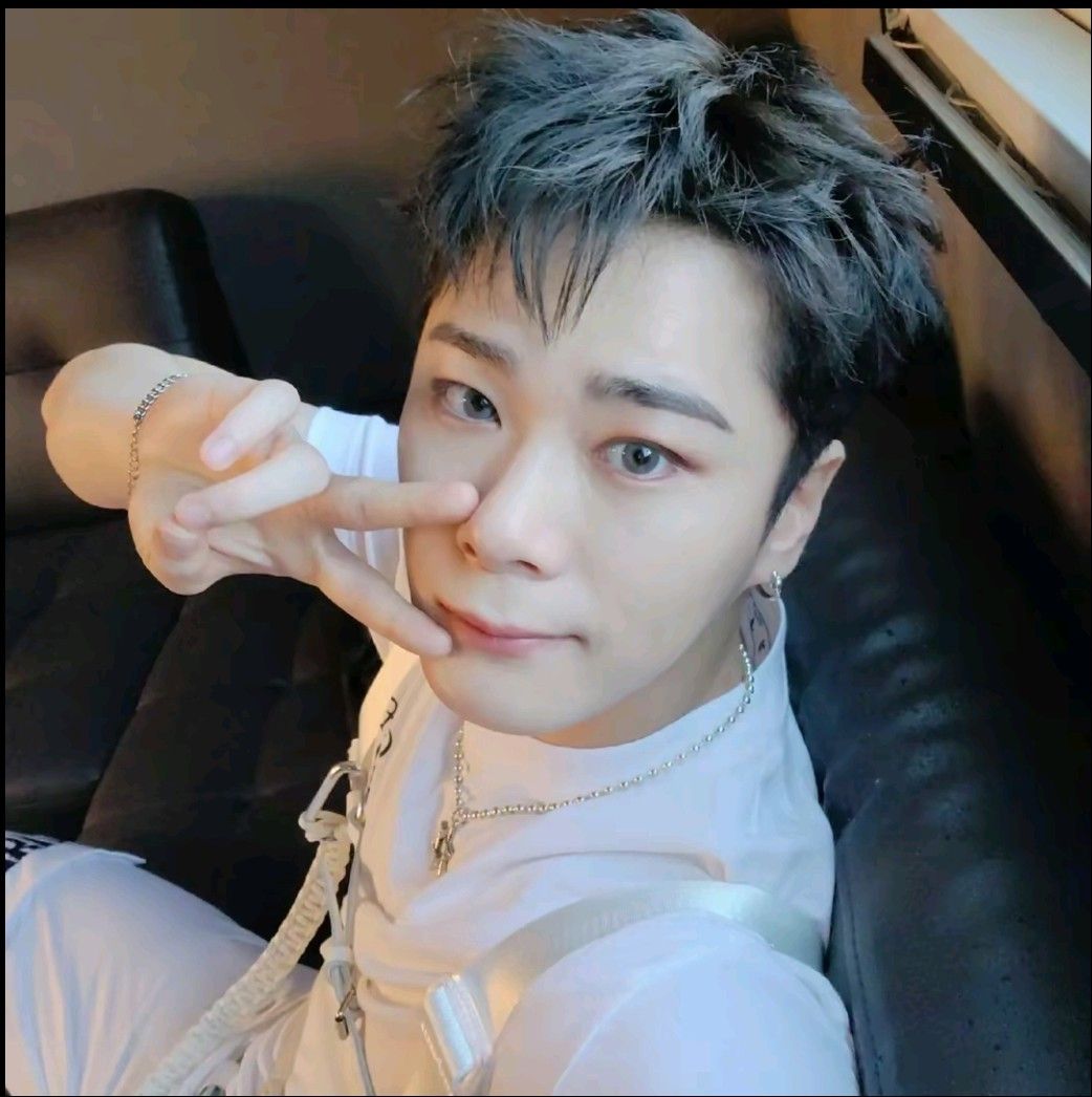 Recent activity shot of Moonbin (ASTRO)