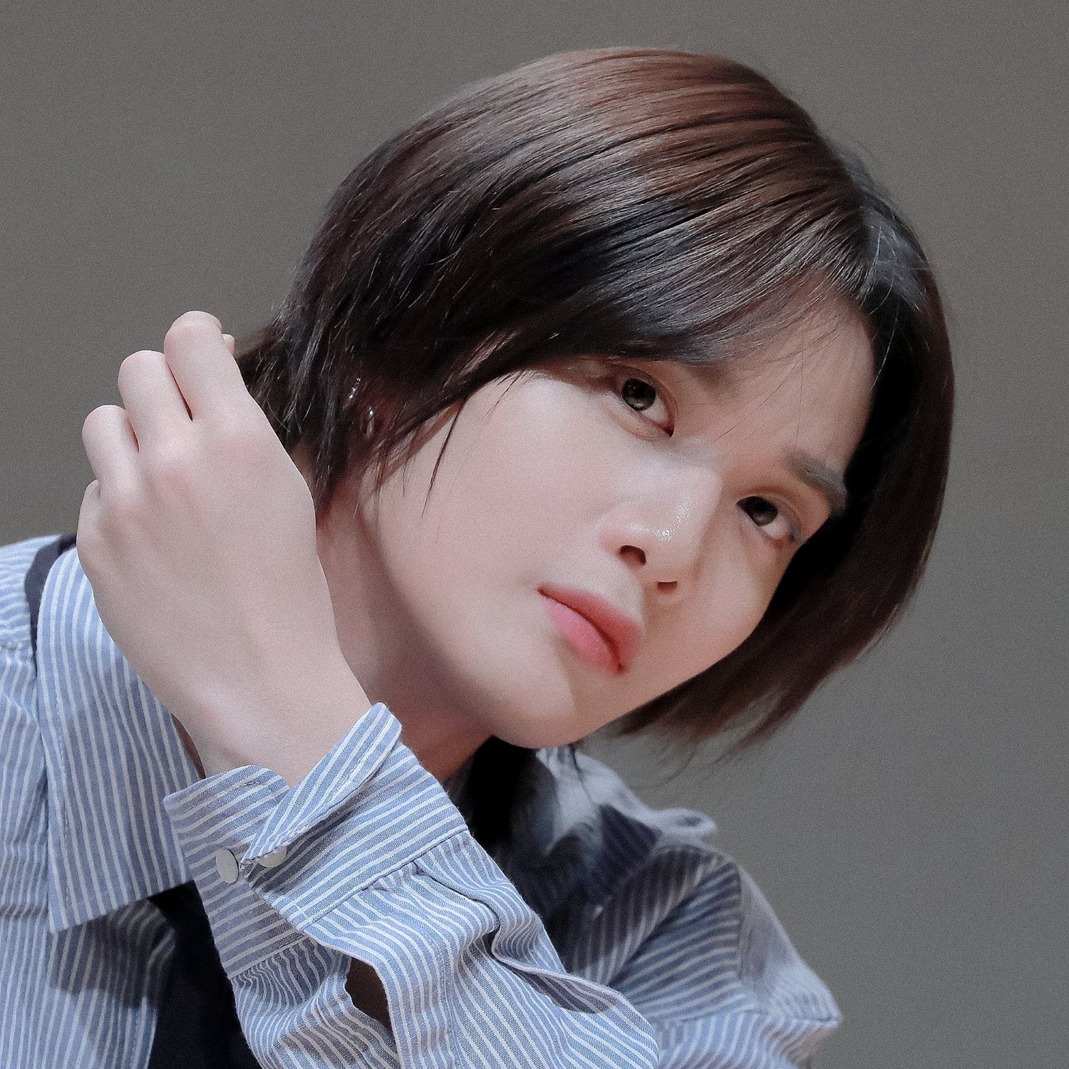 Behind-the-scenes cut of Bae Jinyoung