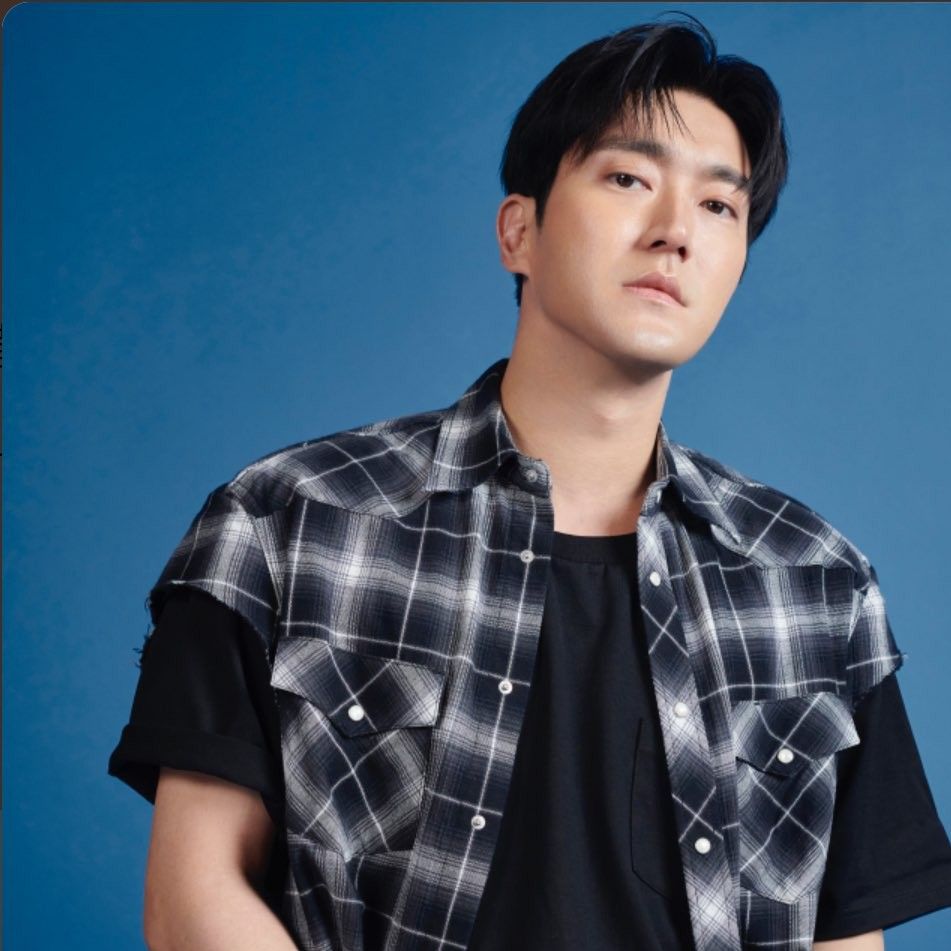 A moment captured by Siwon (Super Junior)'s fan