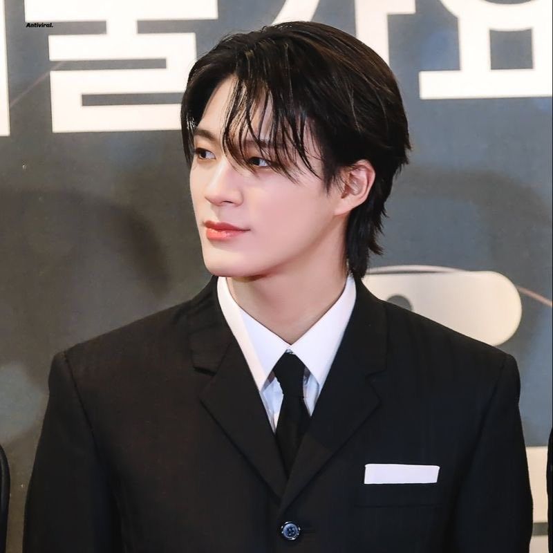 Behind-the-scenes cut of Jeno (NCT DREAM)
