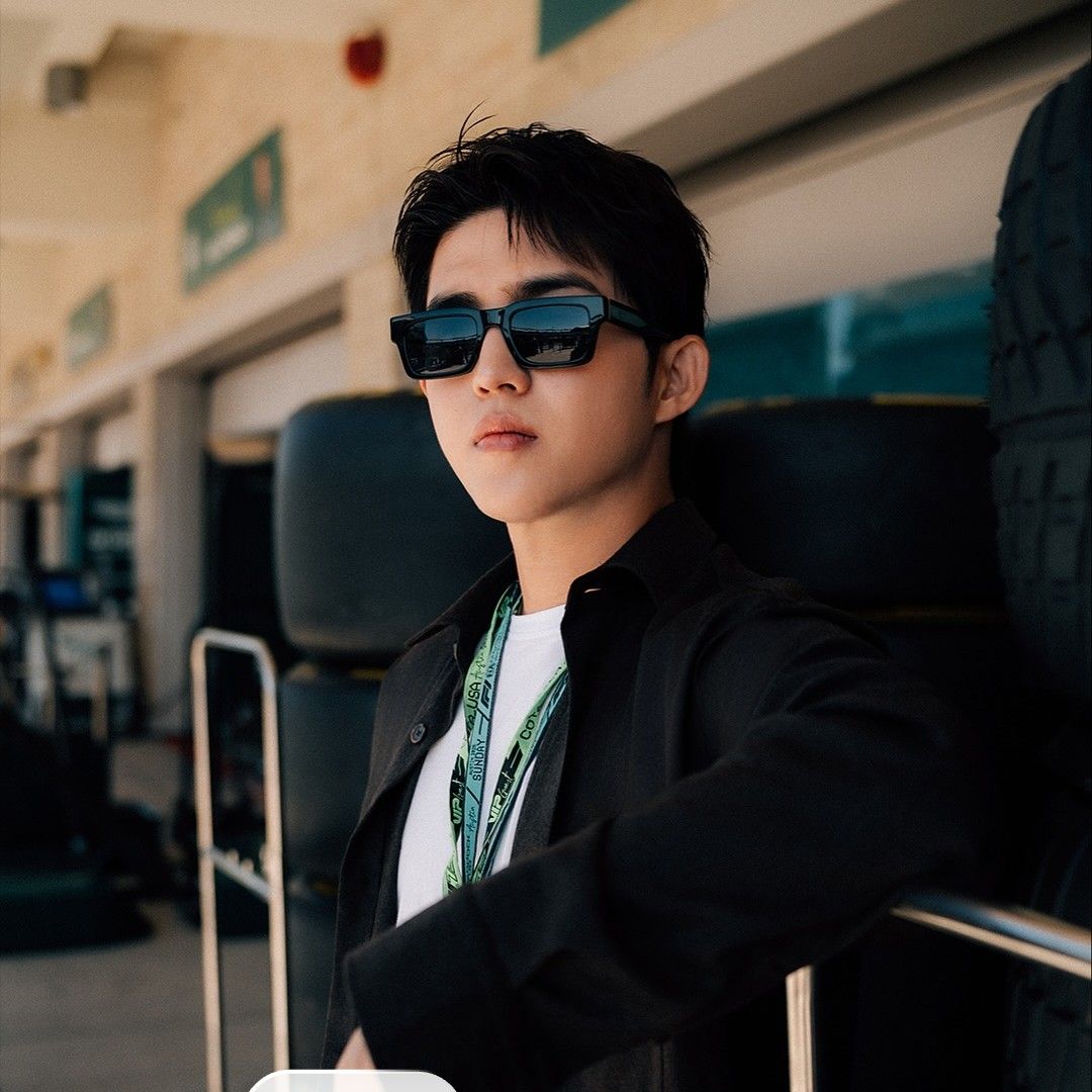 Foto aktivitas terbaru S.Coups (SEVENTEEN)