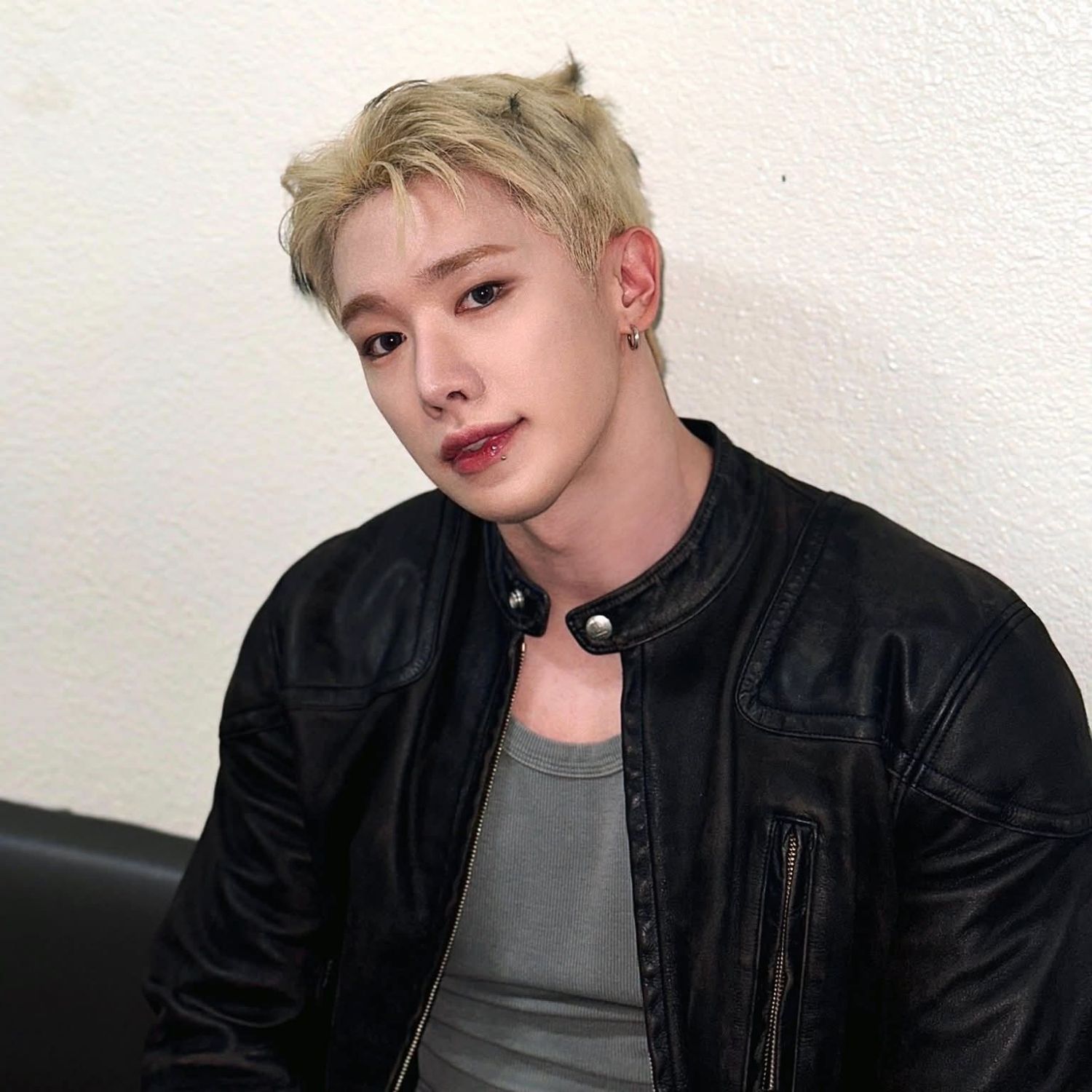 Behind-the-scenes cut of Wonho