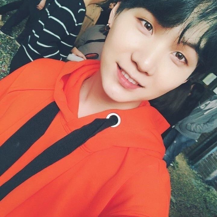Behind-the-scenes cut of SUGA (BTS)