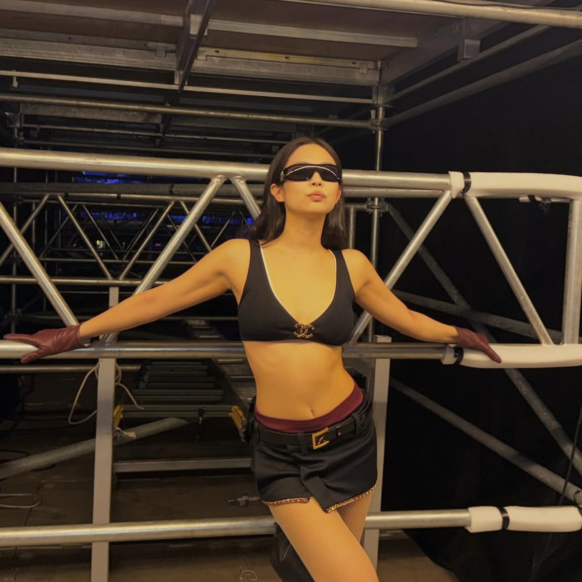 제니 (BLACKPINK)의 비하인드 컷