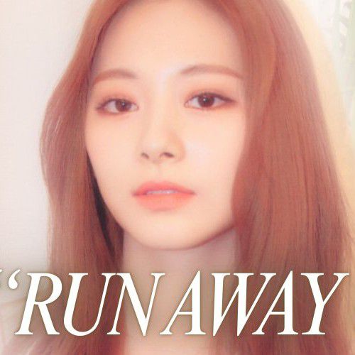 Momen yang diabadikan oleh penggemar Tzuyu (TWICE)