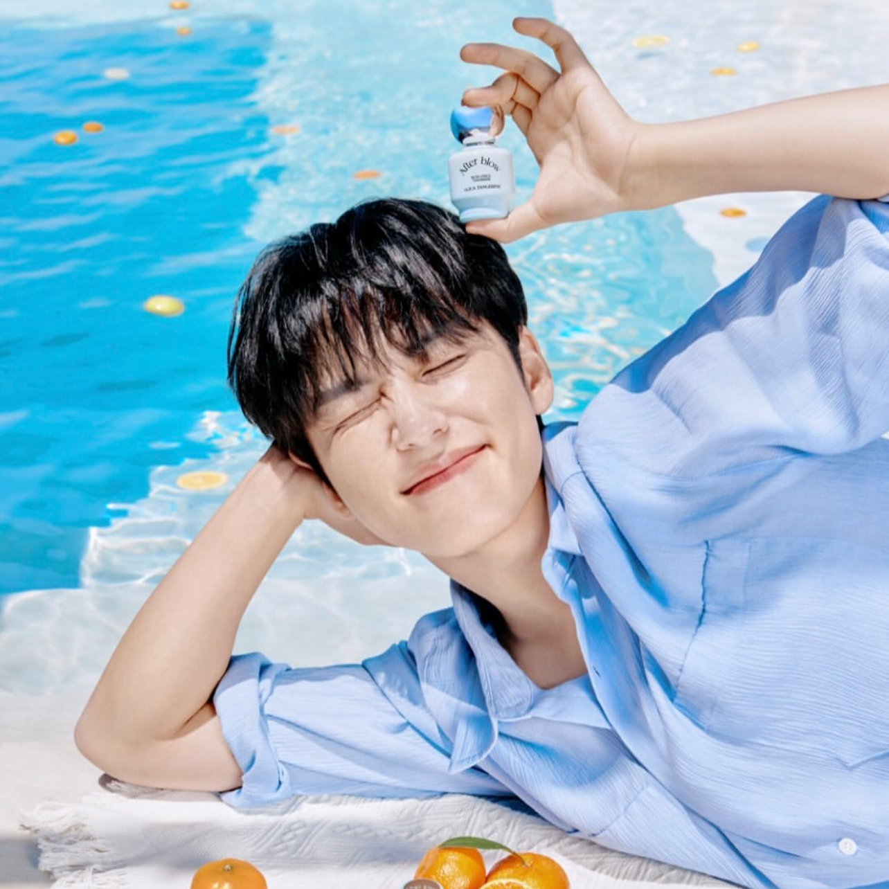 元弼 (DAY6)粉丝拍下的瞬间