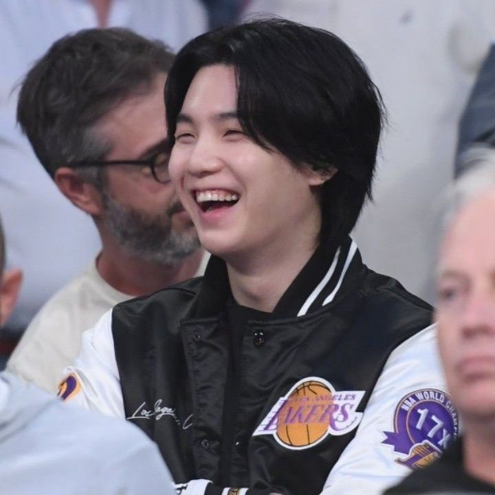 Latest photo of SUGA (BTS)