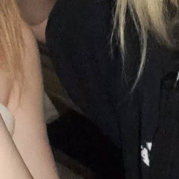 A moment captured by Handong (DREAMCATCHER)'s fan