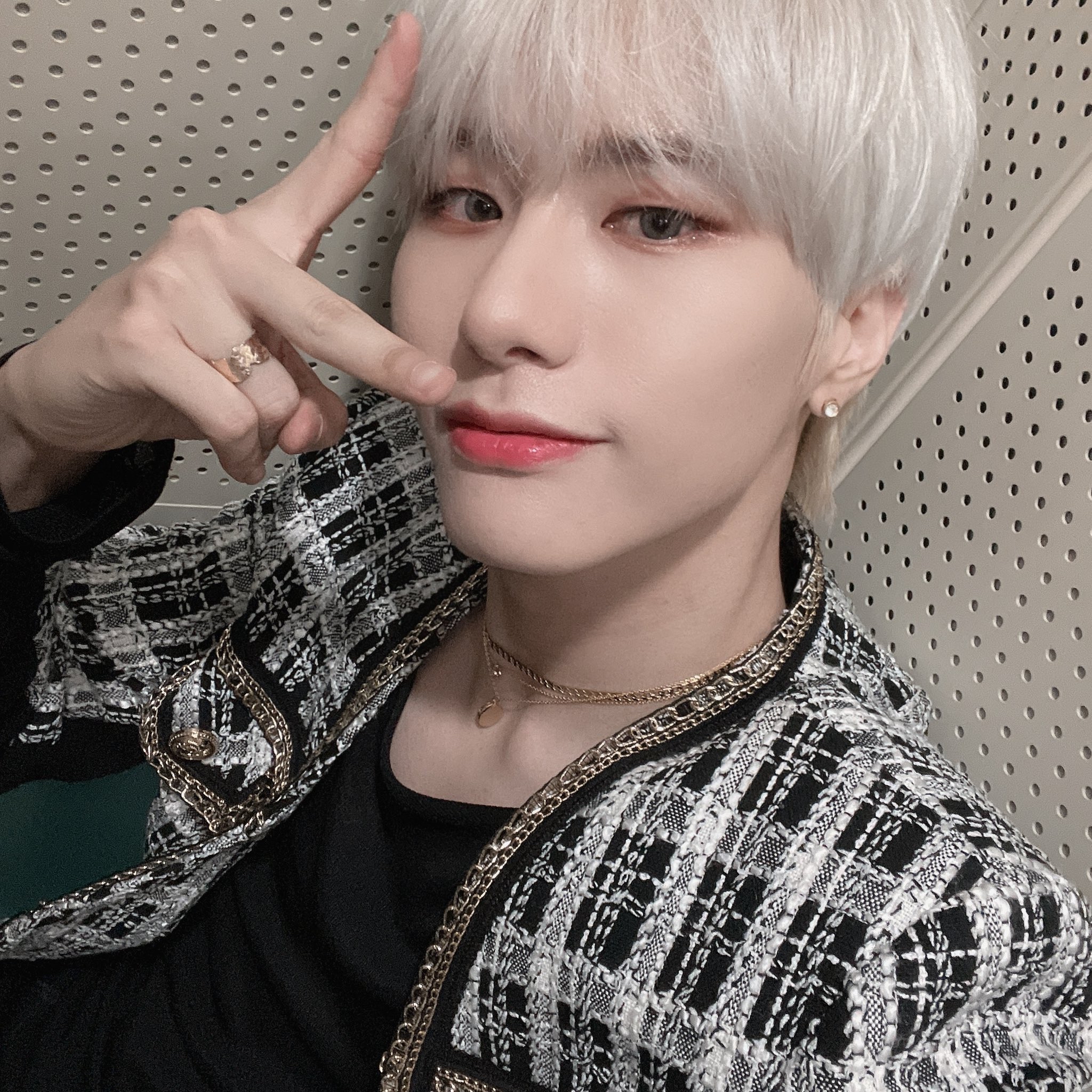 Latest photo of Kang Seungsik (VICTON)