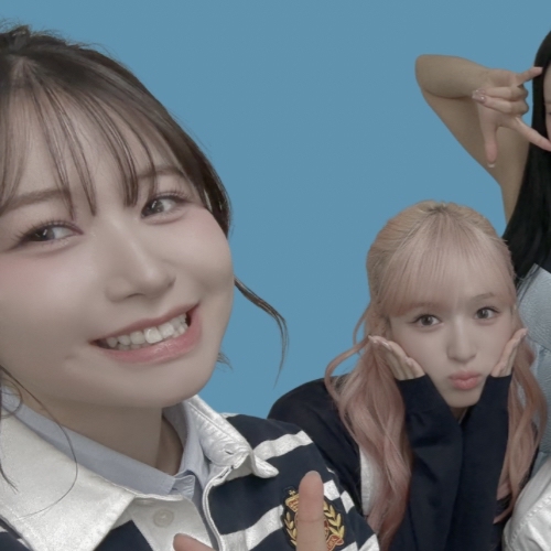 Latest photo of ME:I