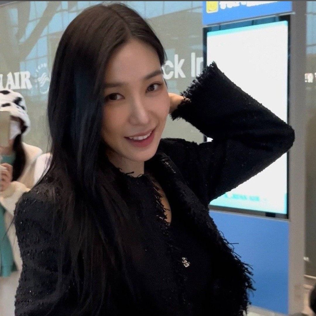 Latest photo of Tiffany Young (Girls' Generation)
