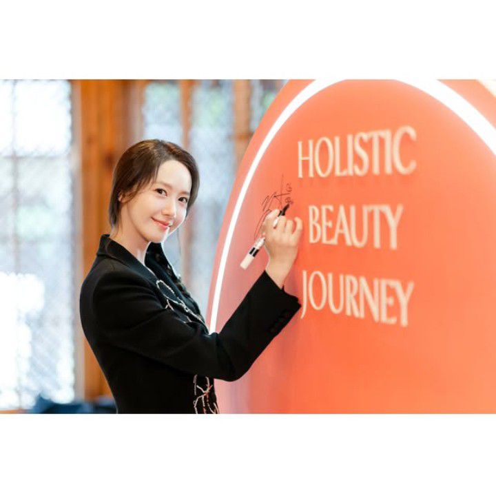 Behind-the-scenes cut of Yoona (Girls' Generation)
