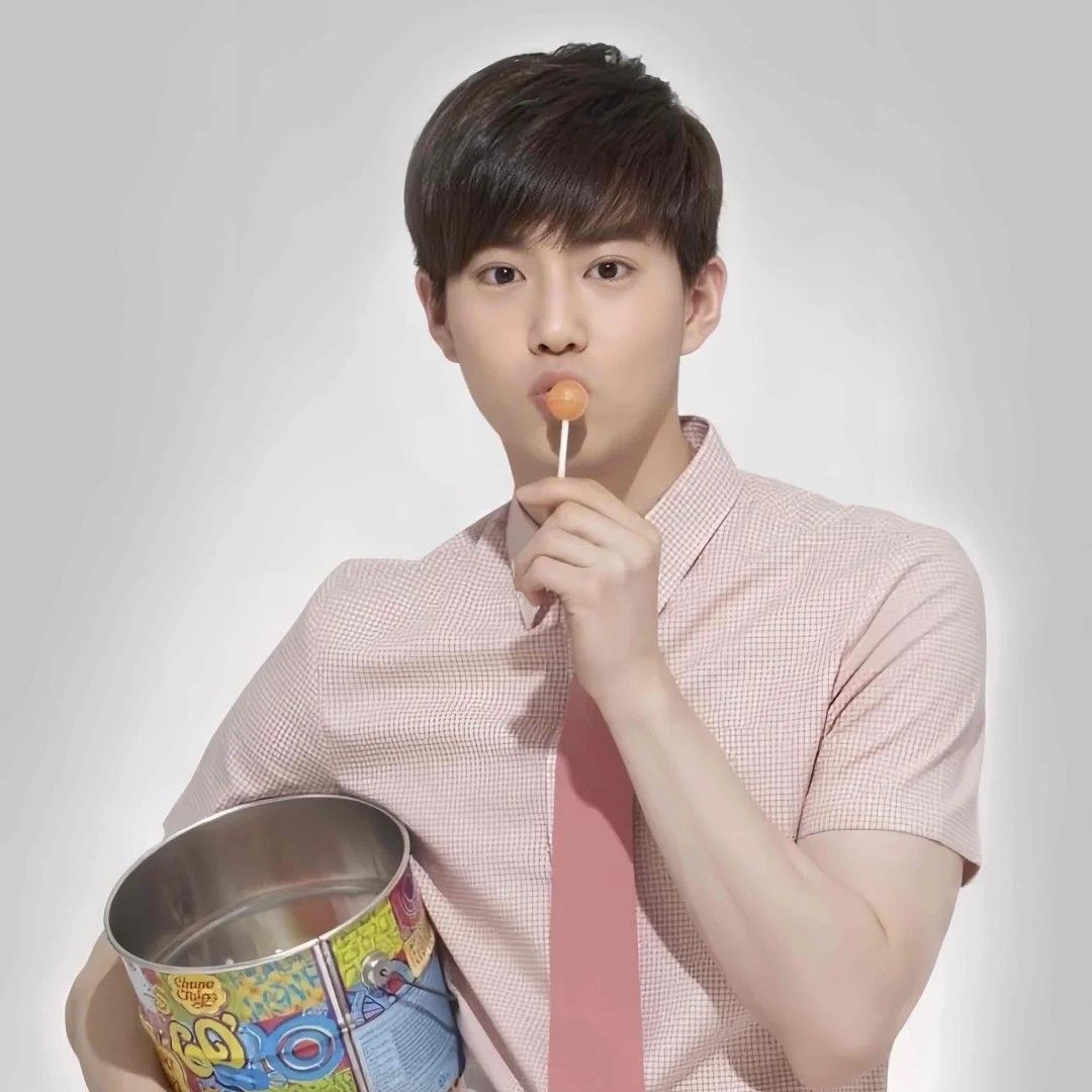 Suho (EXO)的最新照片