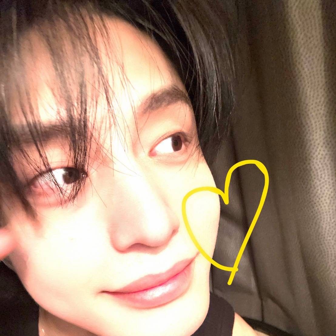 Latest photo of Kim Jiwoong (ZEROBASEONE)