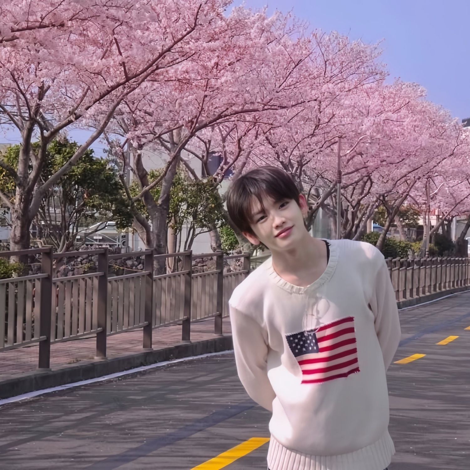 A moment captured by Lee Daeul (POLARIX)'s fan