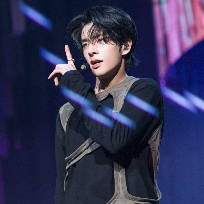 Recent activity shot of Jake (ENHYPEN)