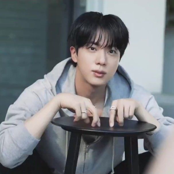 Behind-the-scenes cut of Jin (BTS)