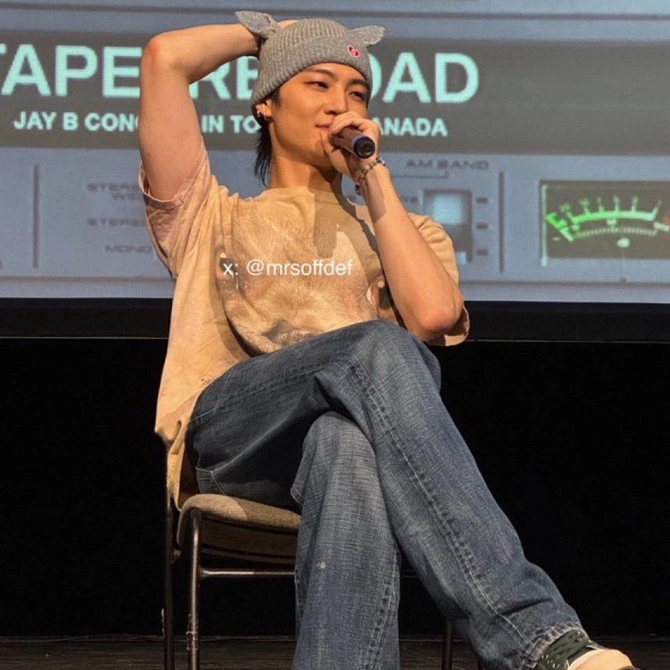 A moment captured by JAY B (GOT7)'s fan