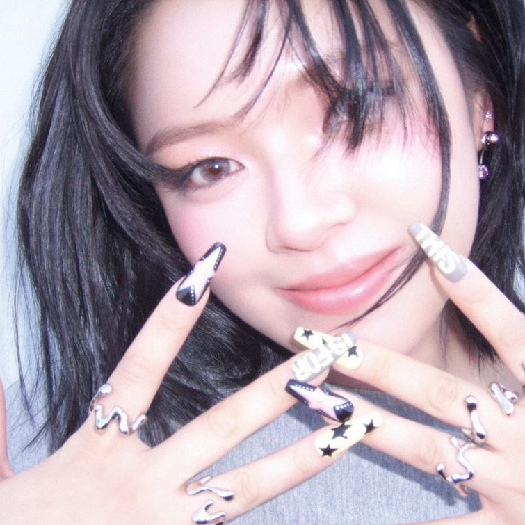 Recent activity shot of Jeongyeon (TWICE)