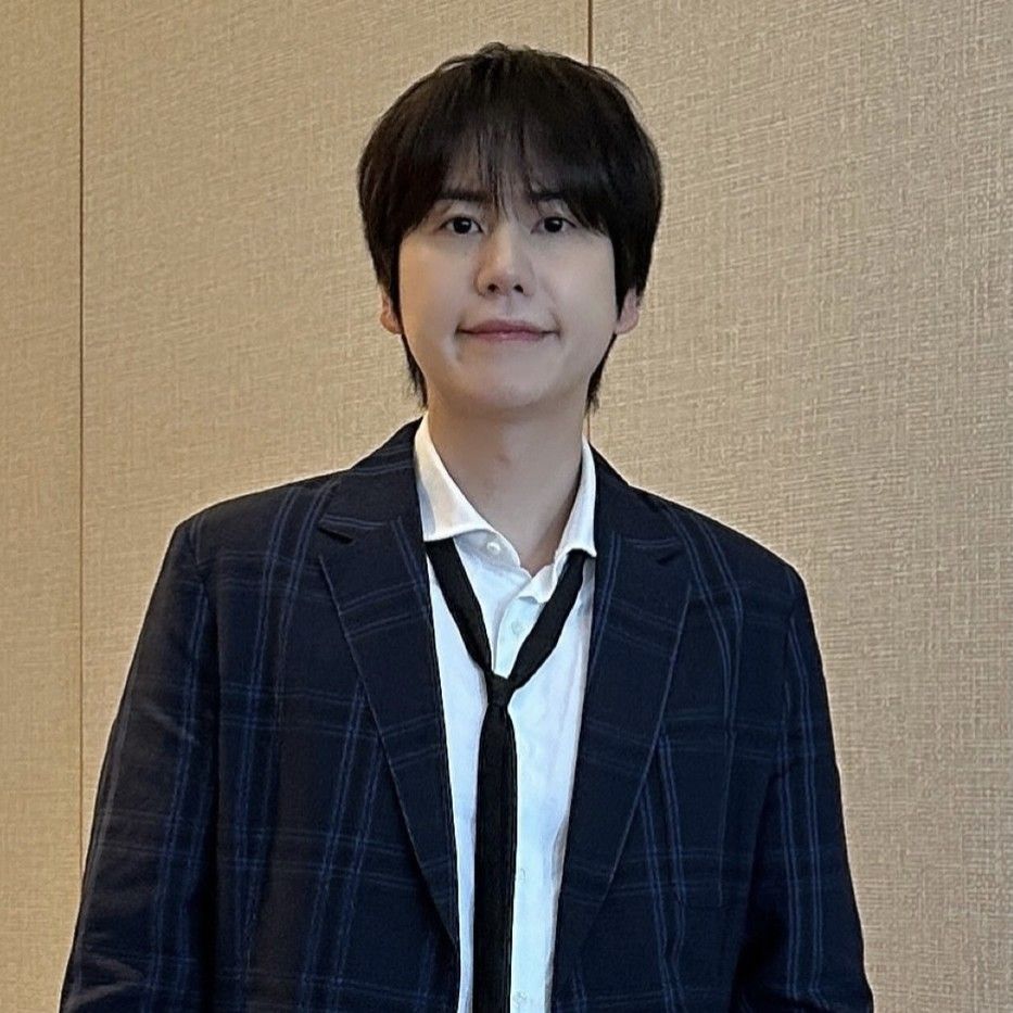 Behind-the-scenes cut of Kyuhyun (Super Junior)