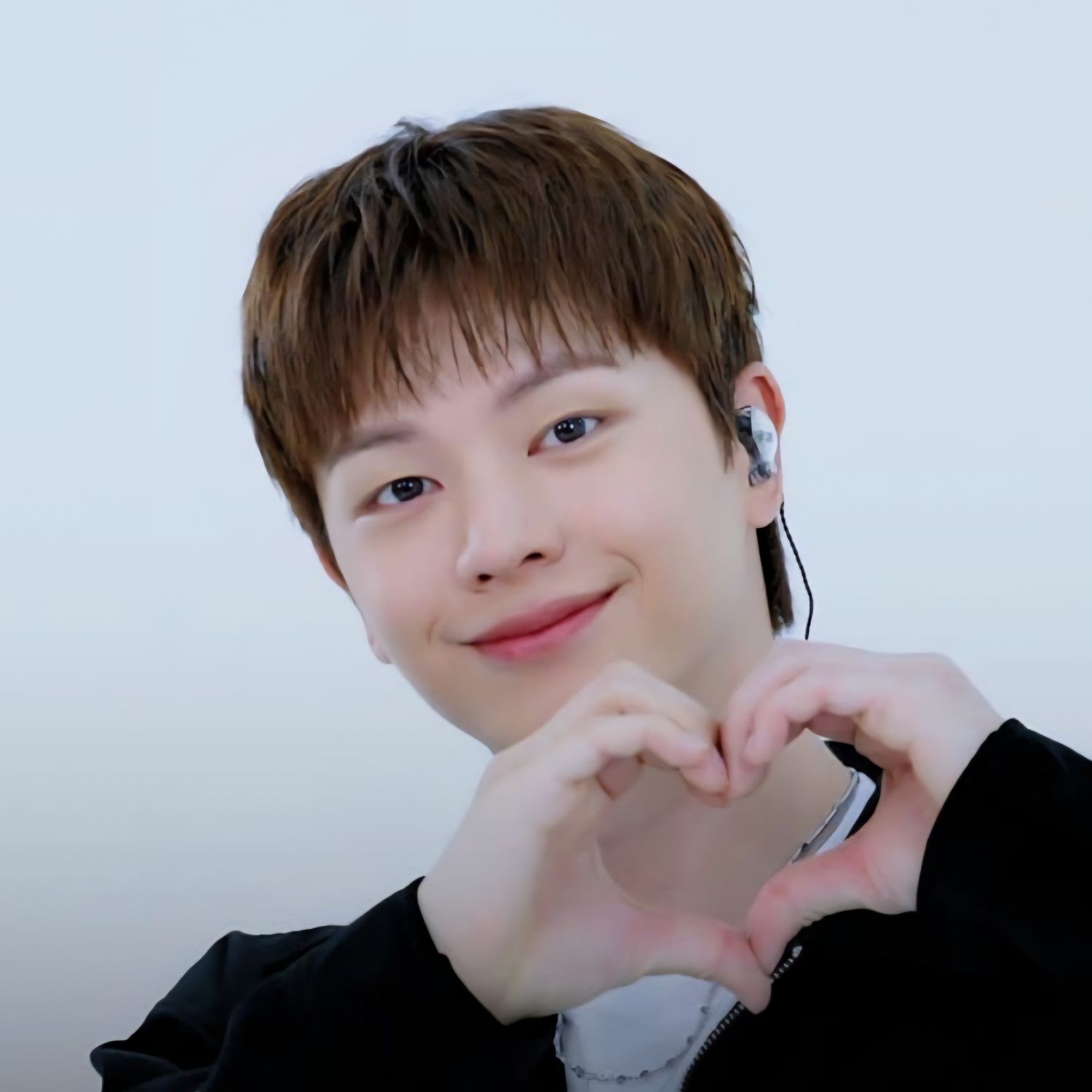 Recent activity shot of Yook Sungjae (BTOB)