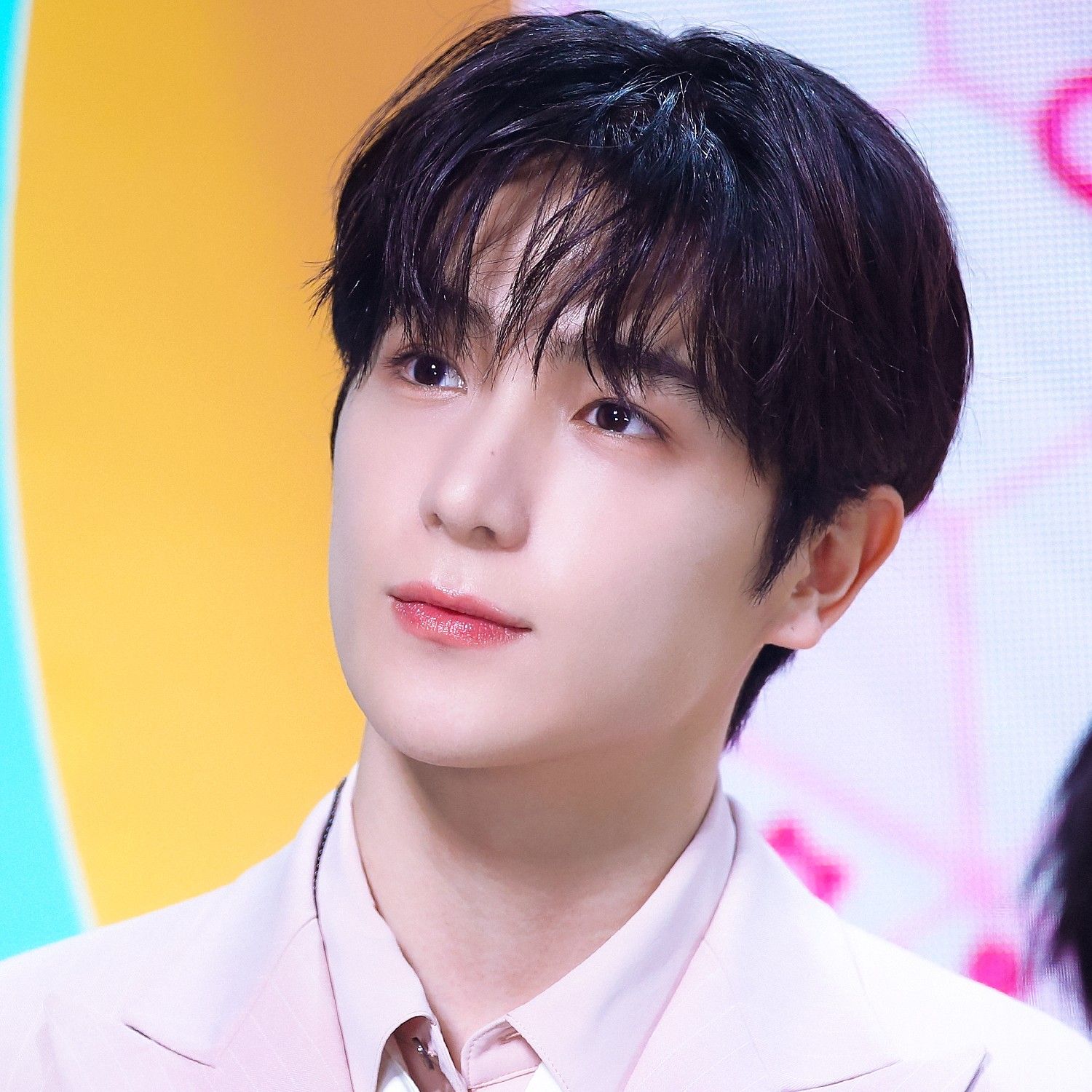 Recent activity shot of Hyunjae (THE BOYZ)