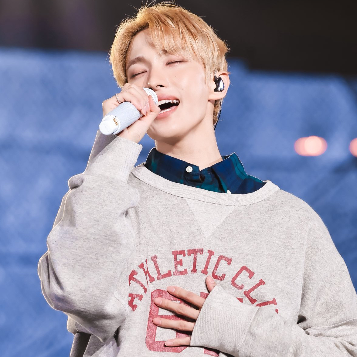 DK (SEVENTEEN)粉絲拍下的瞬間