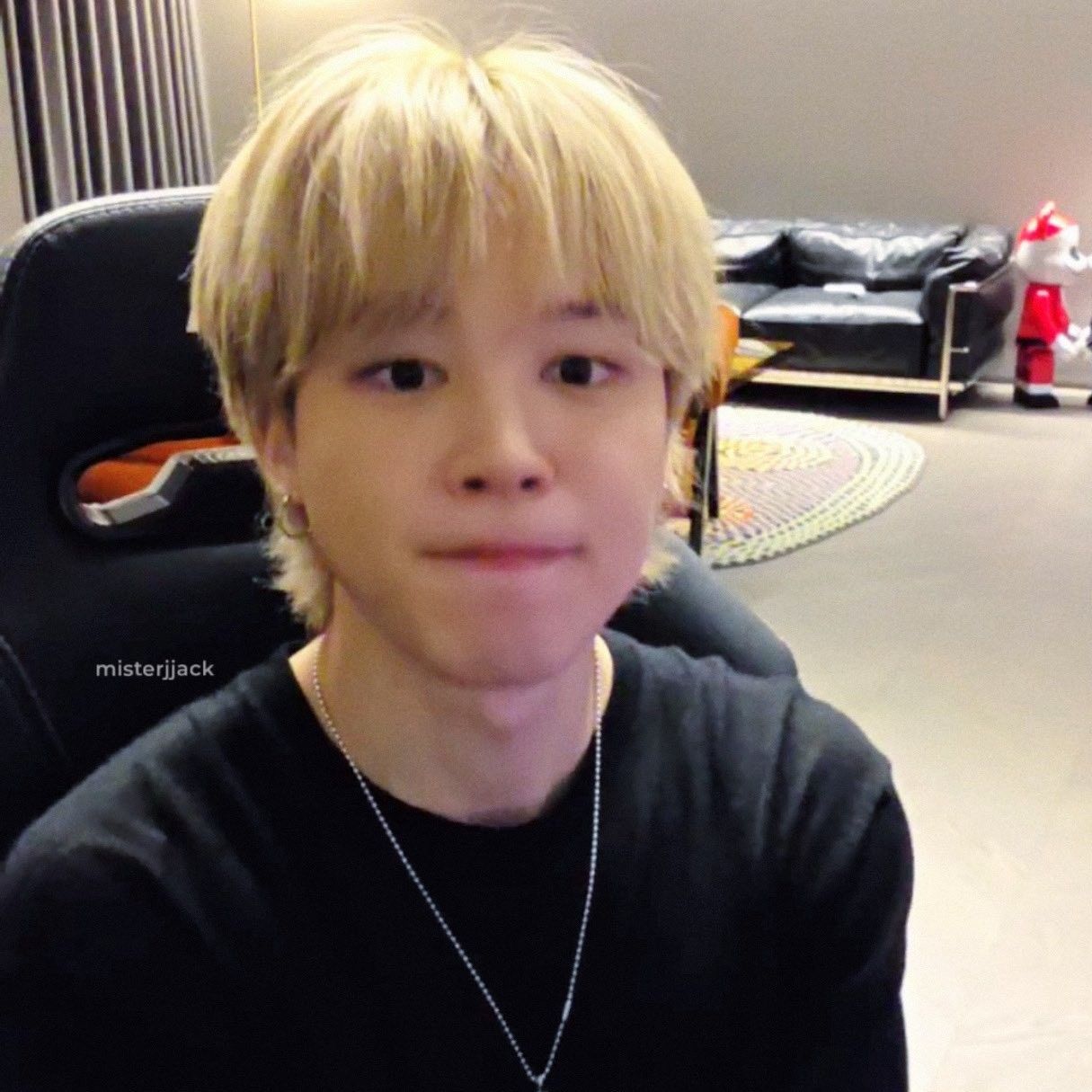 Latest photo of Jimin (BTS)