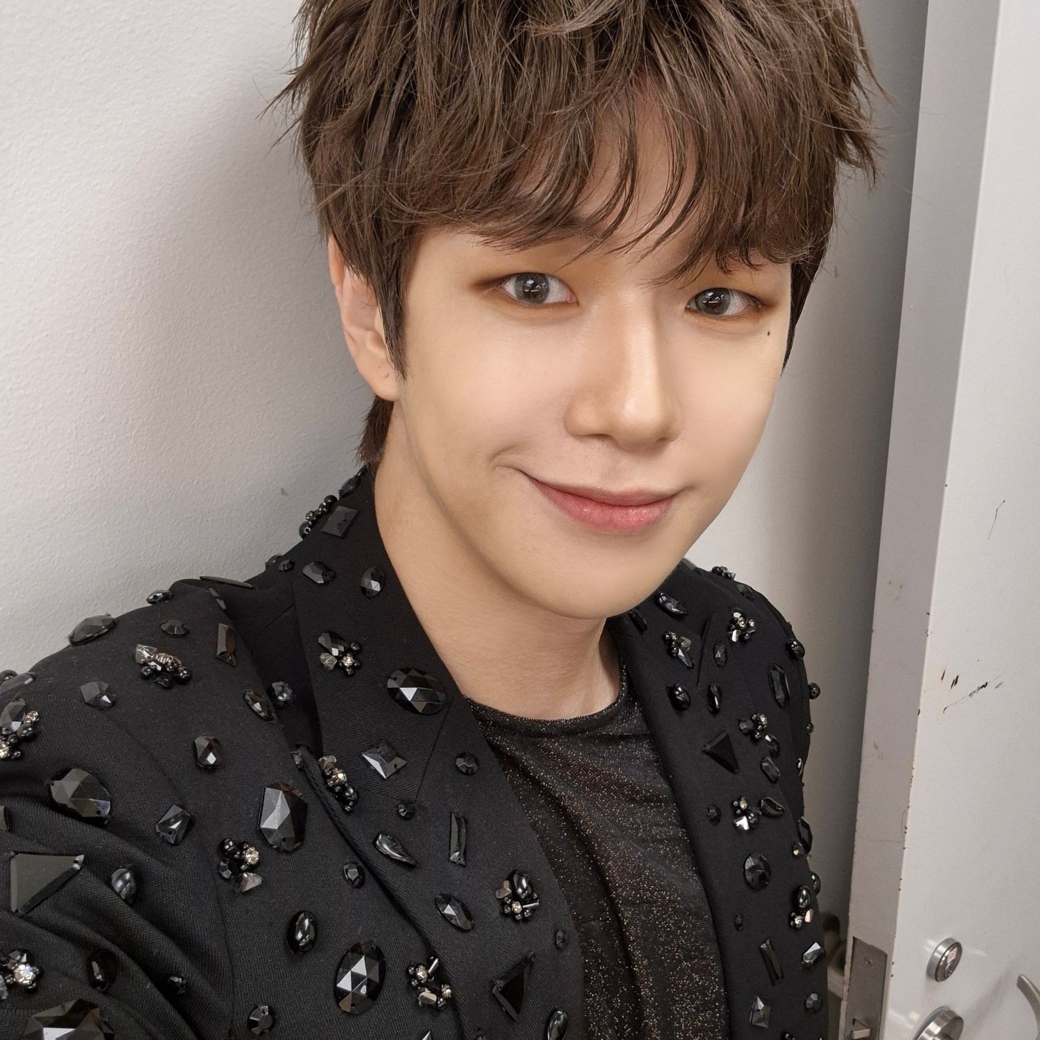 A moment captured by Kang Daniel's fan