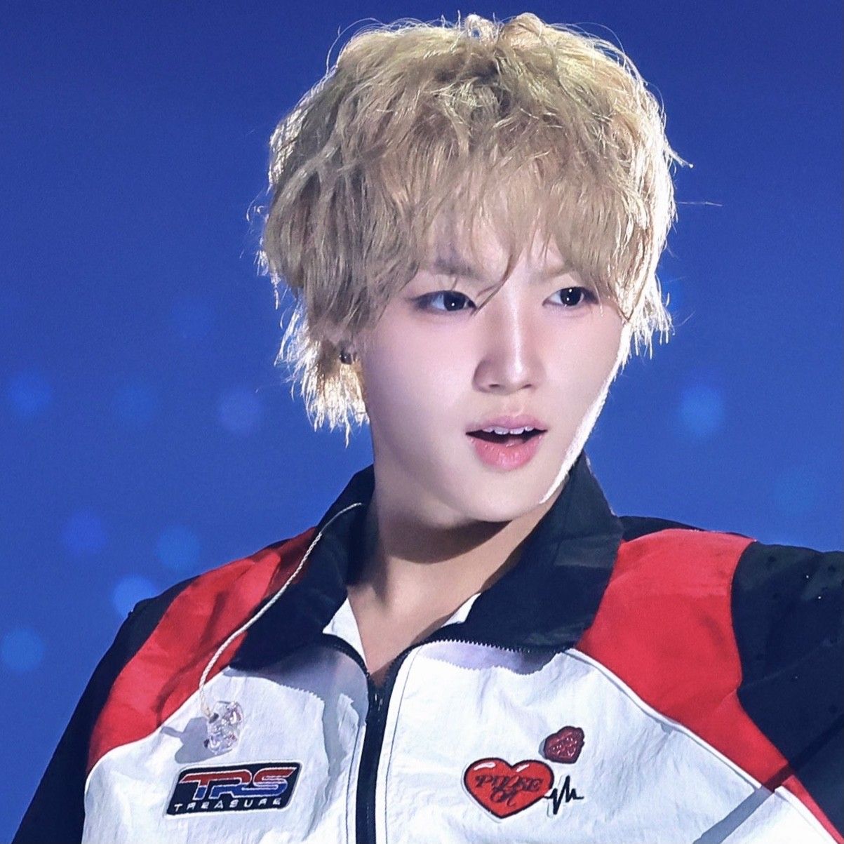 Behind-the-scenes cut of Doyoung (TREASURE)