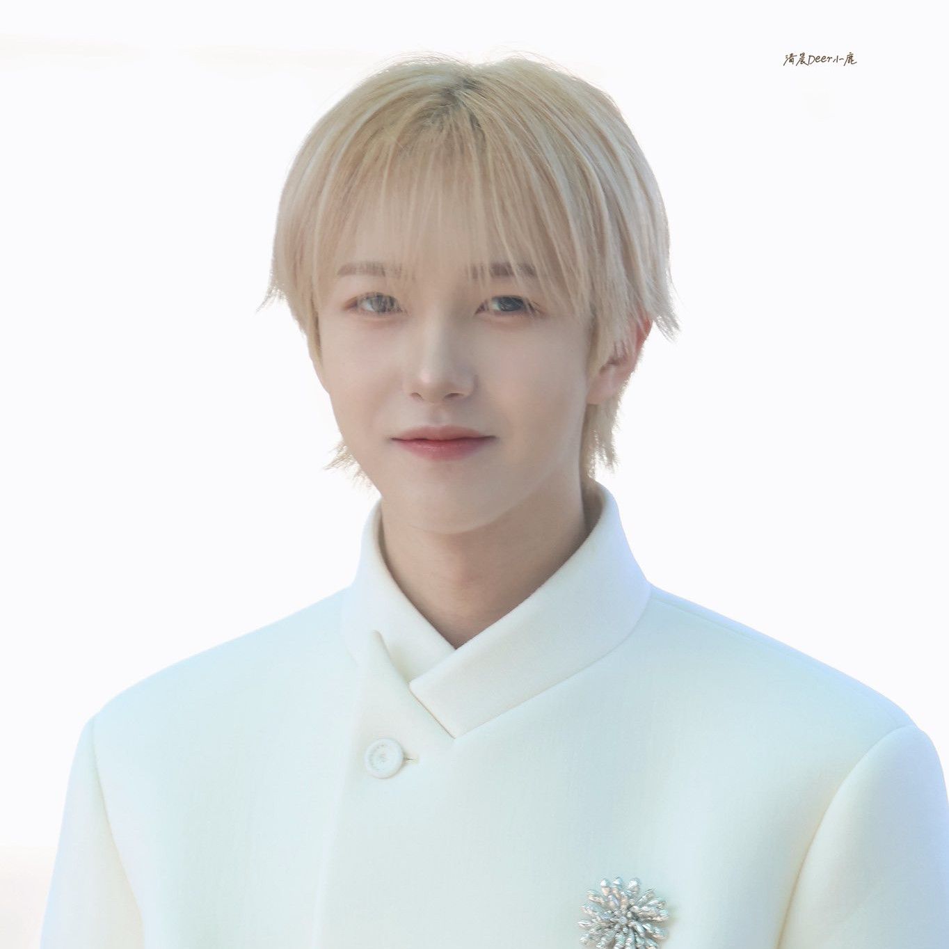 Recent activity shot of Renjun (NCT DREAM)