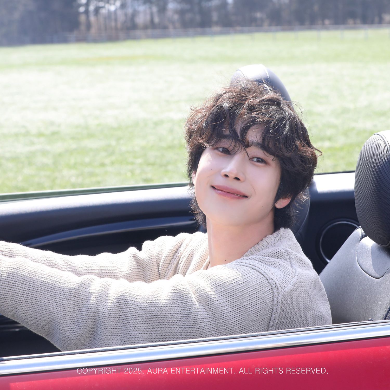 Behind-the-scenes cut of Han Seungwoo