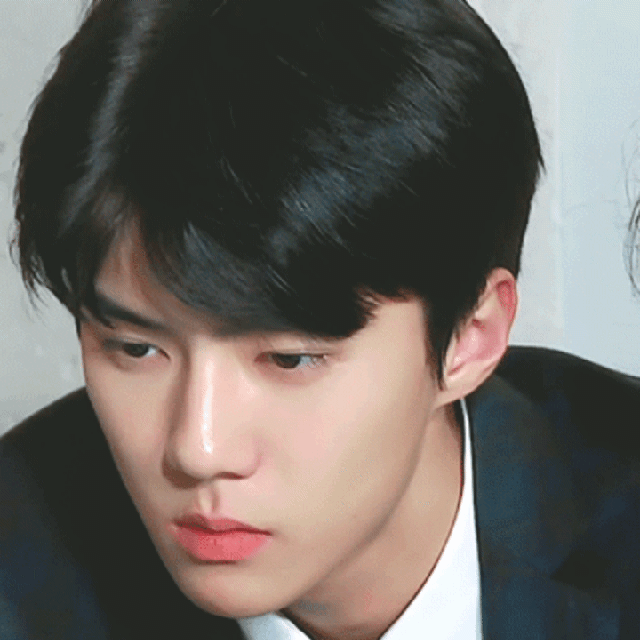Recent activity shot of Sehun (EXO)