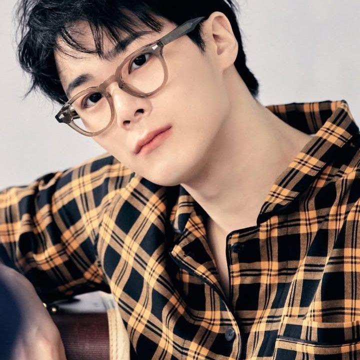 Latest photo of Moonbin (ASTRO)