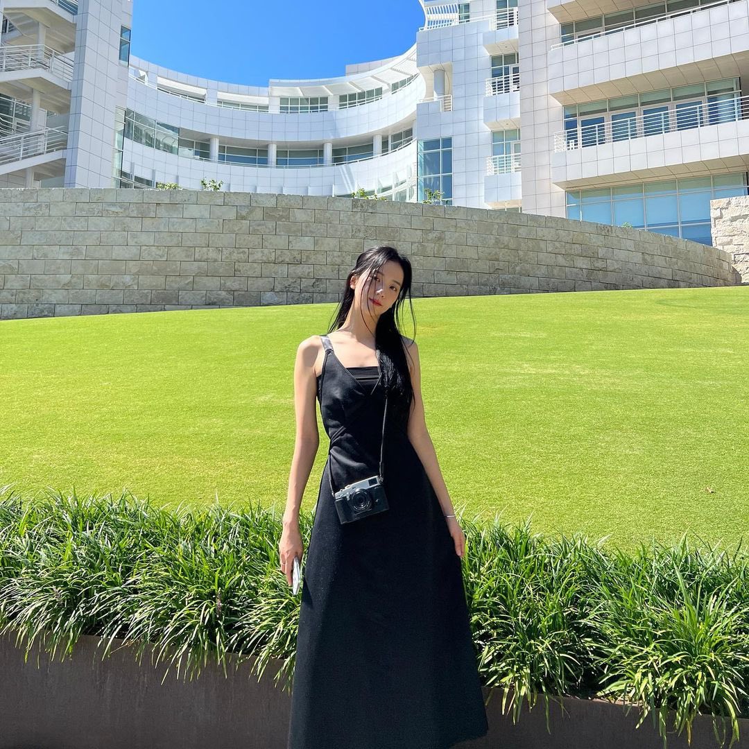 A moment captured by Jisoo (BLACKPINK)'s fan