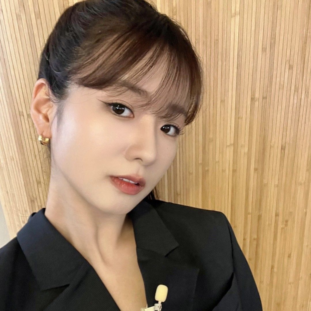 Behind-the-scenes cut of Yoon Bomi (Apink)