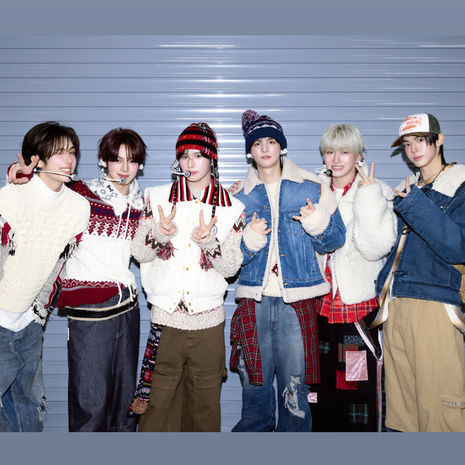 Behind-the-scenes cut of TWS