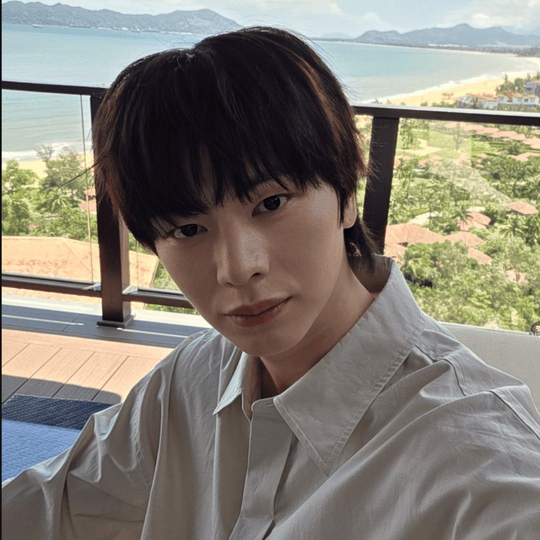 陆星材 (BTOB)的最新照片